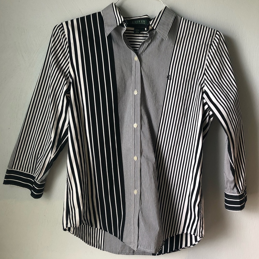 STYLISH Black and White Striped Button Up